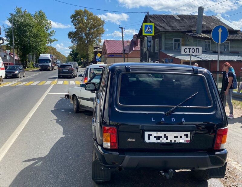 В Тверской области произошло тройное ДТП