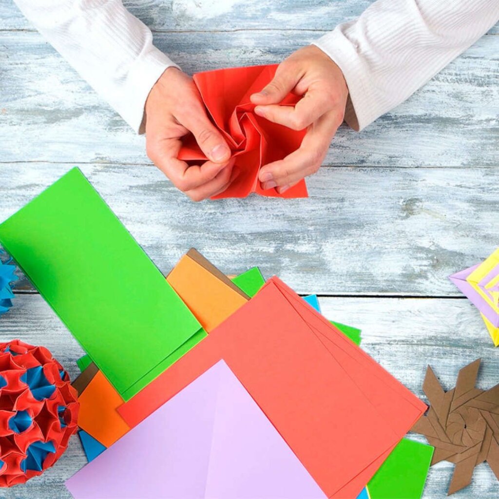 Юных жителей Твери приглашают на мастер-класс "Флаг" Юных жителей Твери приглашают на мастер-класс "Флаг"