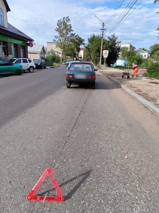 В Тверской области при столкновении ВАЗа и иномарки пострадала девочка-подросток В Тверской области при столкновении ВАЗа и иномарки пострадала девочка-подросток