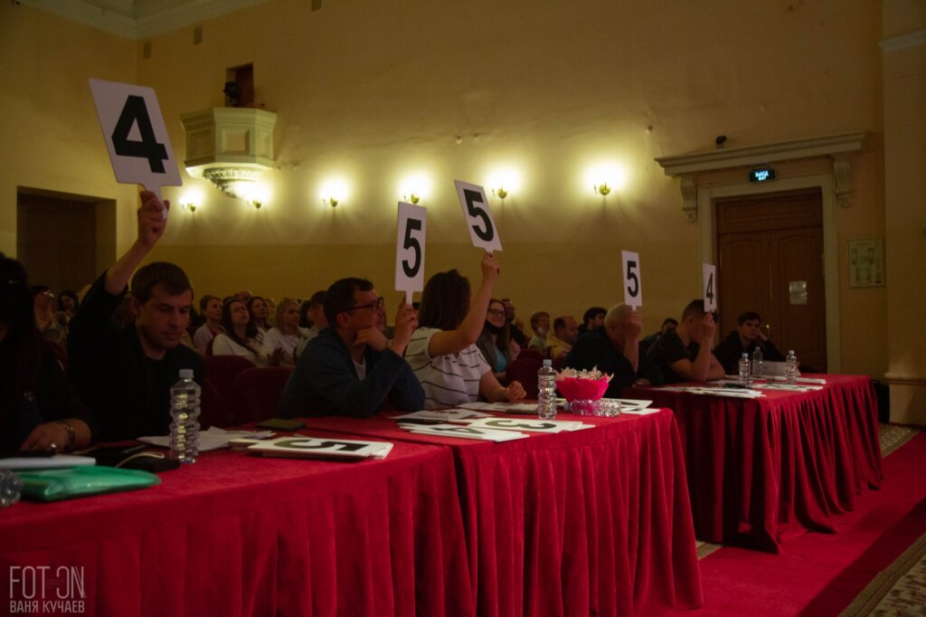 В Твери пройдет кубок «Верхневолжье» КВН В Твери пройдет кубок «Верхневолжье» КВН