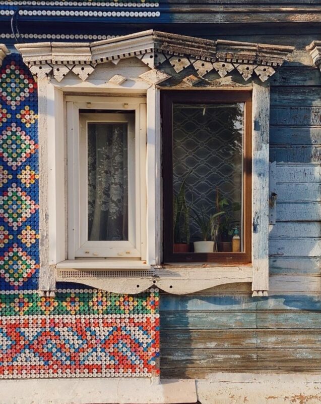 Московский фотограф заснял уникальный дом в Твери