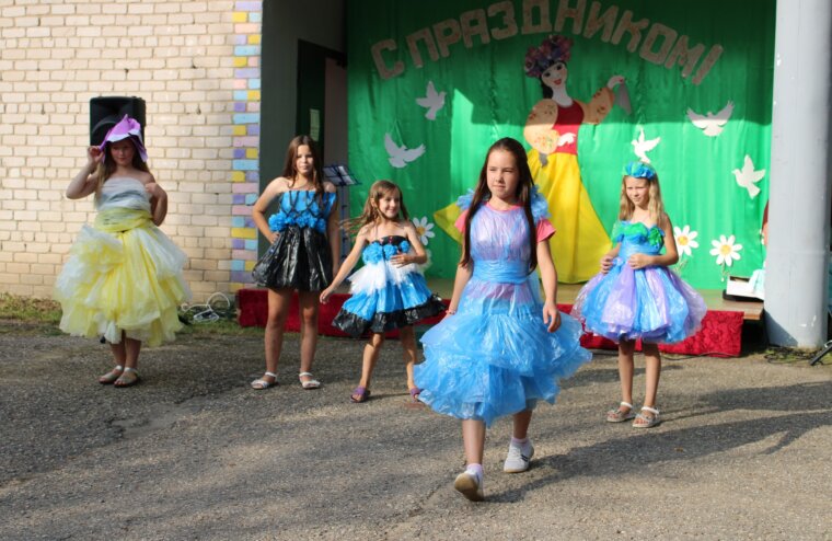 В Западнодвинском районе большая семья односельчан дружно и задорно отметили День одной из деревень