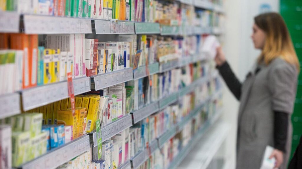 В Твери мужчина без постоянного места жительства похитил медикаменты