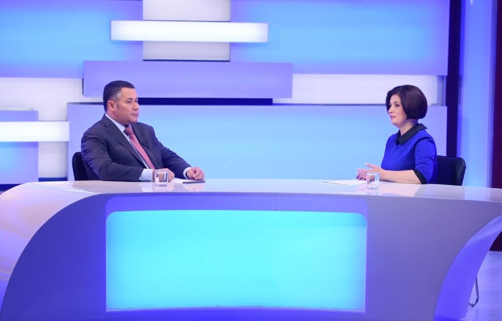 Андреаполь, свалки и санавиация: о чем говорил Игорь Руденя в прямом эфире