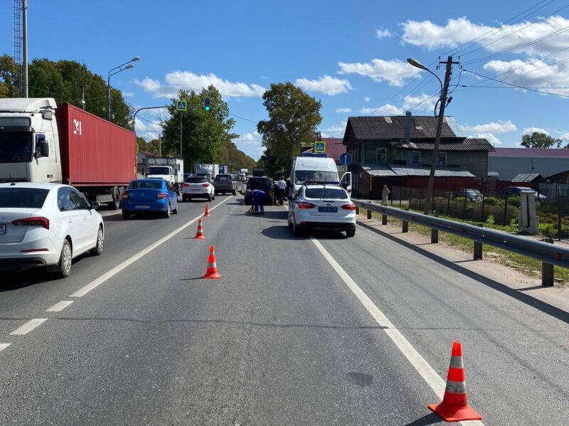 В Тверской области произошло тройное ДТП