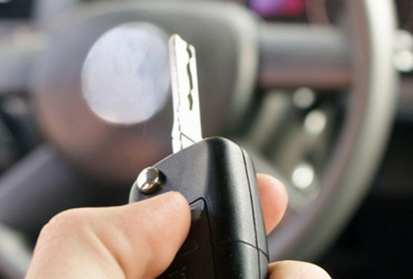 В суде решат судьбу охранника из Торжка, который катался на чужом автомобиле В суде решат судьбу охранника из Торжка, который катался на чужом автомобиле