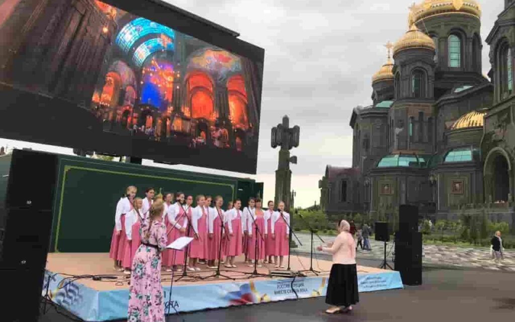 Хор «Глория» из Конаково принял участие в фестивале христианской культуры