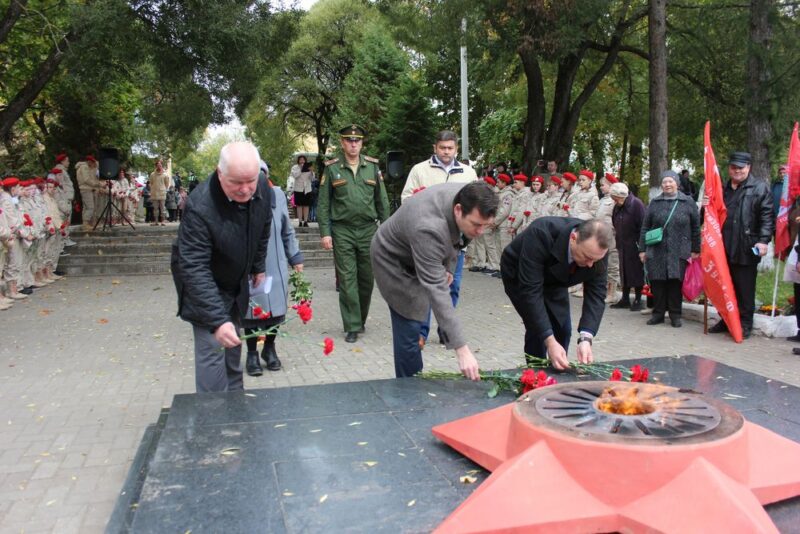 В Бологое прошел праздник, посвященный присвоению городу высокого звания В Бологое прошел праздник, посвященный присвоению городу высокого звания