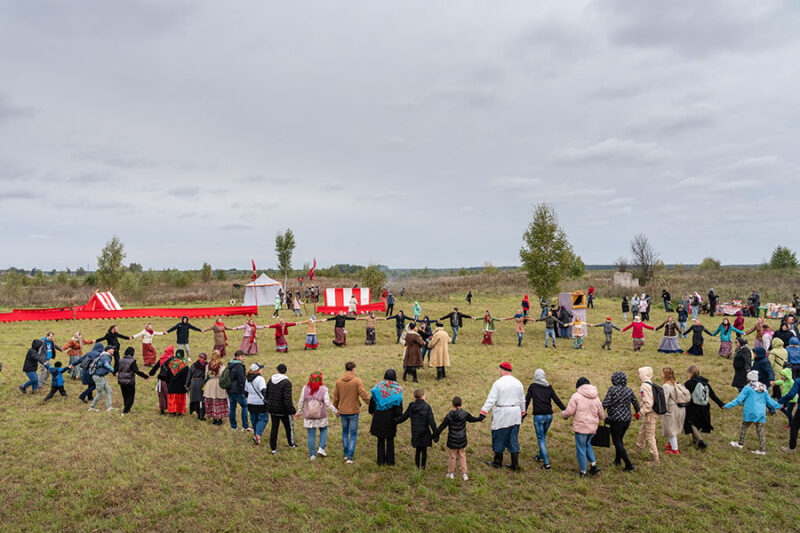 Под Тверью прошел фестиваль «Новолетие» Под Тверью прошел фестиваль «Новолетие»