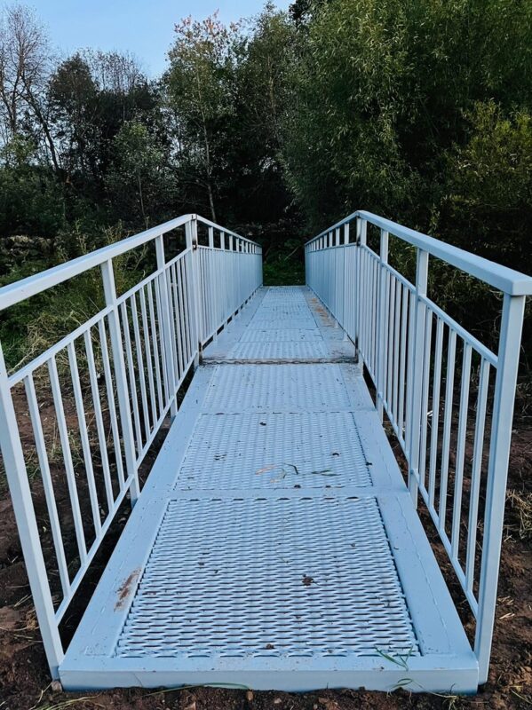 В Ржеве по просьбе жителей установят новый пешеходный мост