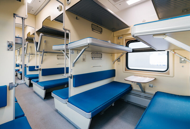 Вагоны, произведённые в Тверской области, катают победителей «Большой перемены»