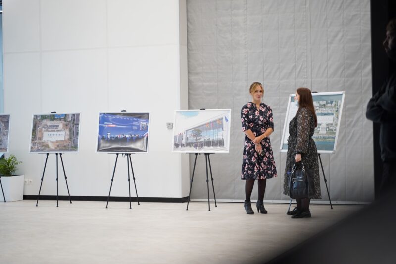 Игорь Руденя и председатель Патриаршего совета по культуре митрополит Тихон провели беседу с молодежью