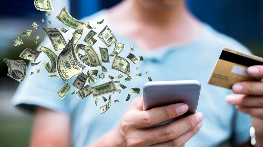 Жительницу Твери обманул на деньги мужчина из Пензы, который якобы снял у неё квартиру