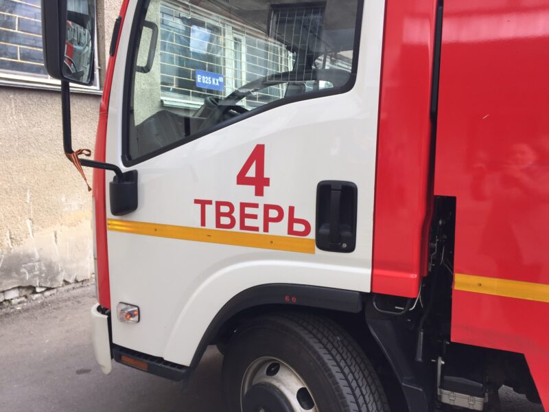 Имитация тушения пожара и эвакуация людей из здания – Почта России провела пожарно-тактические учения в Твери