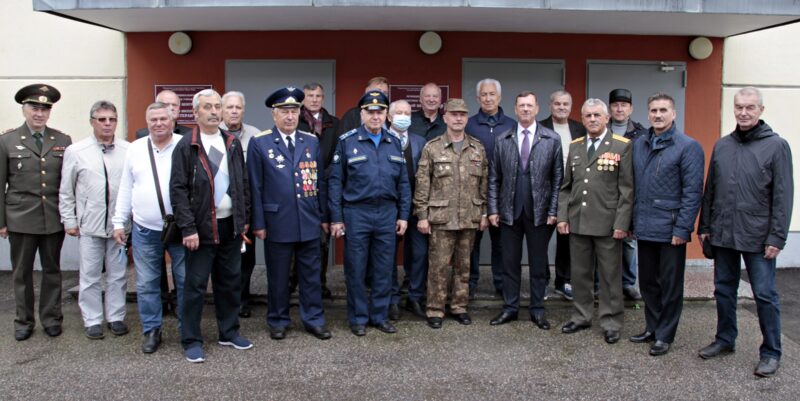 В Твери Владимир Васильев пообщался с ветеранами вооруженных сил