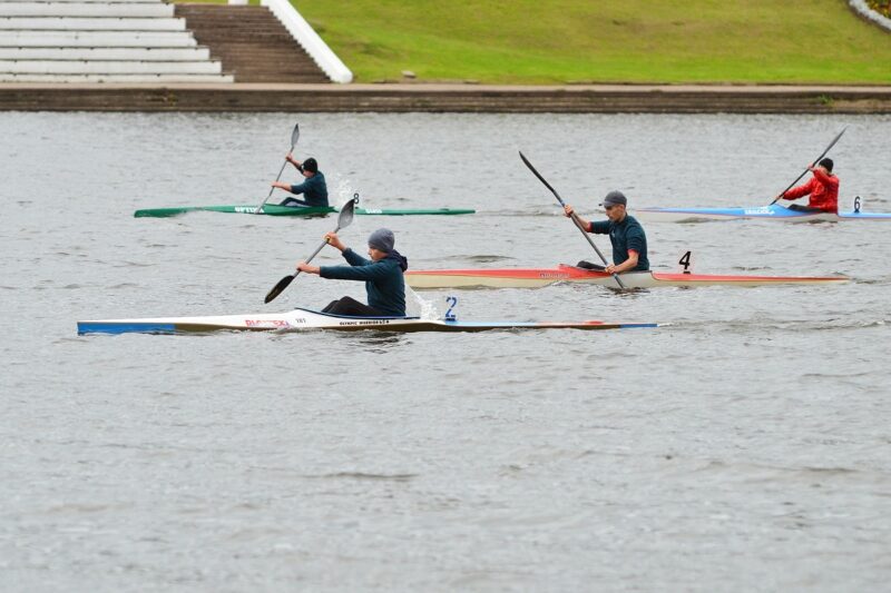 Олимпийские надежды: Владимир Васильев приветствовал гребцов
