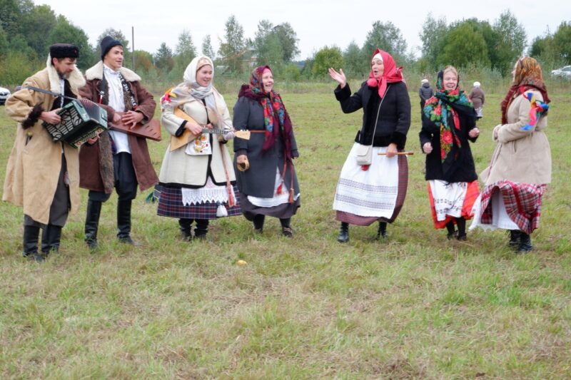 Под Тверью прошел фестиваль «Новолетие» Под Тверью прошел фестиваль «Новолетие»