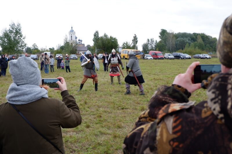 Под Тверью прошел фестиваль «Новолетие» Под Тверью прошел фестиваль «Новолетие»