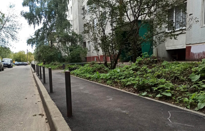 В Твери отремонтировали тротуар после обращения жителей к губернатору Тверской области