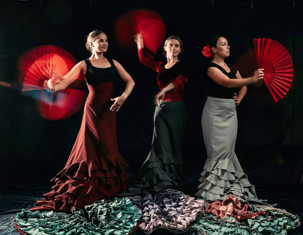 На сцене тверского Дома культуры станцуют танцы Испании На сцене тверского Дома культуры станцуют танцы Испании