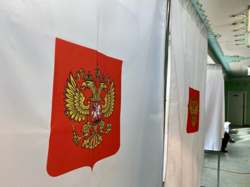 Голосуем за будущее: Действующие депутаты Законодательного собрания Тверской области проголосовали на выборах Игорь Руденя: Люди, которые пришли на участки, - это неравнодушные люди, они выполнили свой гражданский долг