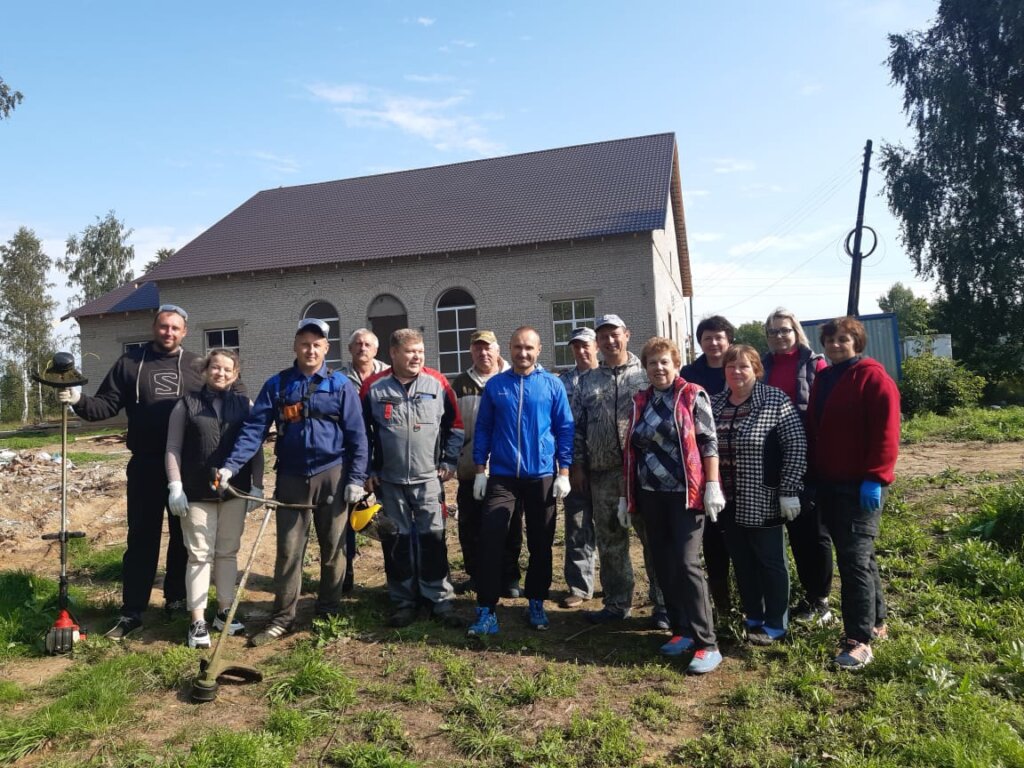 В Лихославльском районе ремонтируют ДК и благоустраивают прилегающую территорию В Лихославльском районе ремонтируют ДК и благоустраивают прилегающую территорию