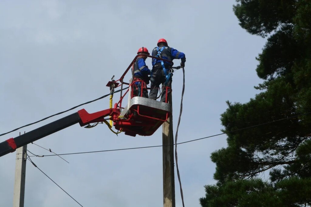 Тверской филиал "Россети Центр" выполнил 80% ремонтной программы