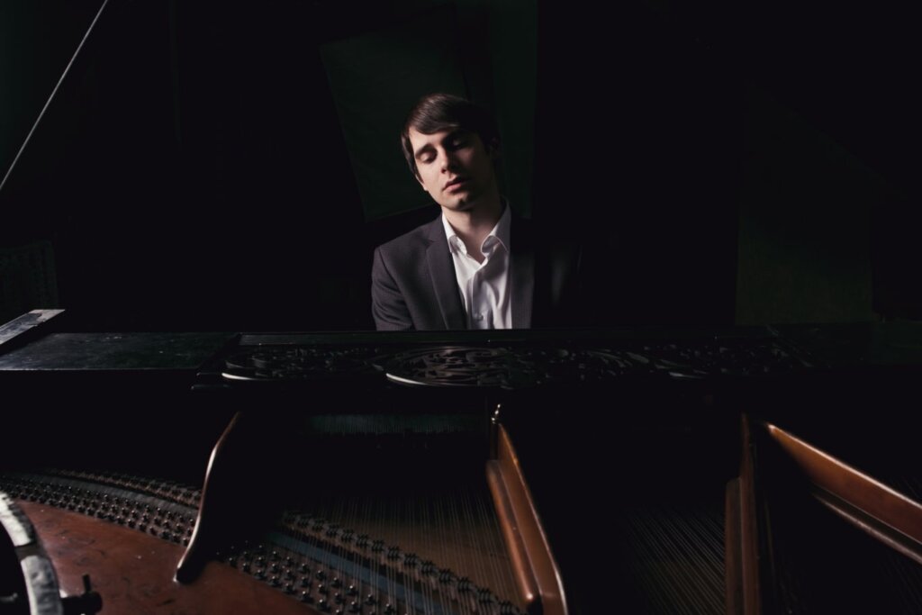 Тверская филармония приглашает на джазовый концерт Тверская филармония приглашает на джазовый концерт