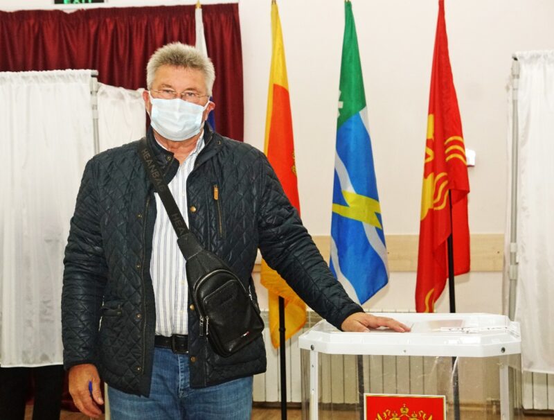 Андрей Белоцерковский проголосовал на выборах-2021 Андрей Белоцерковский проголосовал на выборах-2021