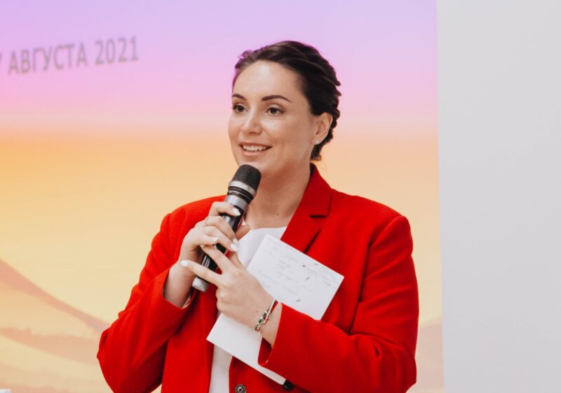 Юлия Саранова пригласила молодёжь поучаствовать в марафоне «Новое знание» Юлия Саранова пригласила молодёжь поучаствовать в марафоне «Новое знание»