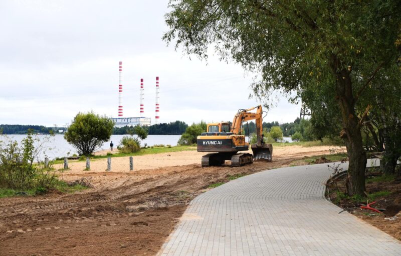 В Конаково Игорь Руденя посмотрел , как ведется благоустройство набережной Волги В Конаково Игорь Руденя посмотрел , как ведется благоустройство набережной Волги