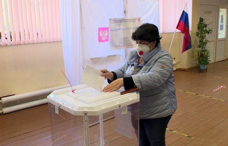 В Тверской области в голосовании приняли участие Татьяна Куюкина, Людмила Скаковская и Каринэ Конюхова