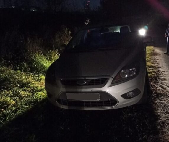 В Твери правоохранители задержали угонщиков автомобилей Форд Фокус