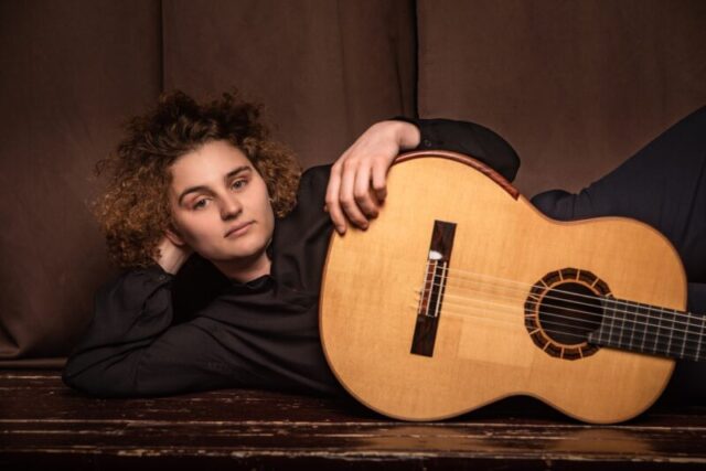 В Твери выступит лауреат международных гитарных конкурсов