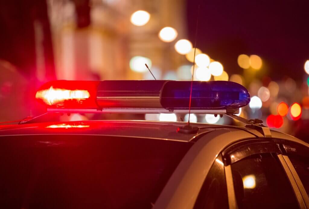 В Тверской области разыскивают водителя, который скрылся с места аварии