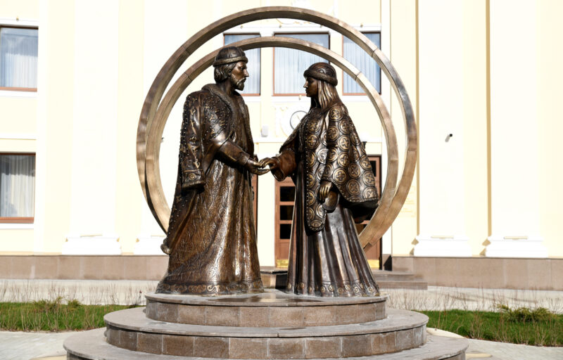 Во Дворце бракосочетаний Тверской области с момента открытия создали семьи свыше 370 пар