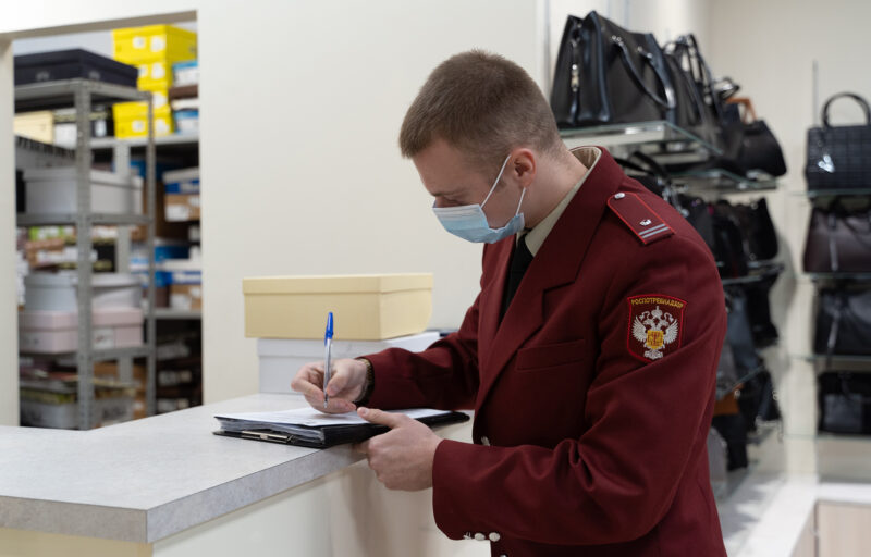 В Тверской области продолжаются рейды по контролю масочного режима