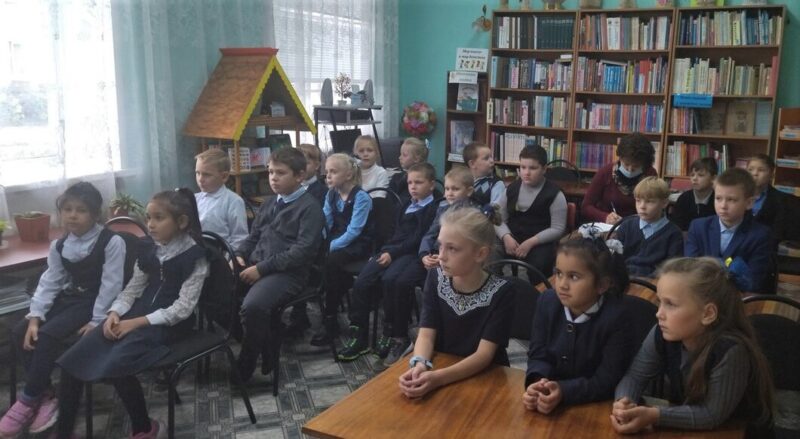 Час чтения прошел в библиотеке Западной Двины Час чтения прошел в библиотеке Западной Двины