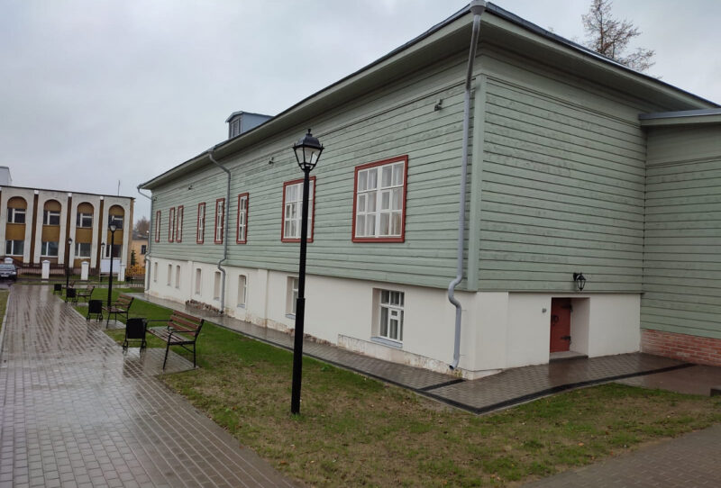Вещи писателя Вячеслава Шишкова и композитора Василия Андреева покажут в отреставрированном Бежецком музее Вещи писателя Вячеслава Шишкова и композитора Василия Андреева покажут в отреставрированном Бежецком музее