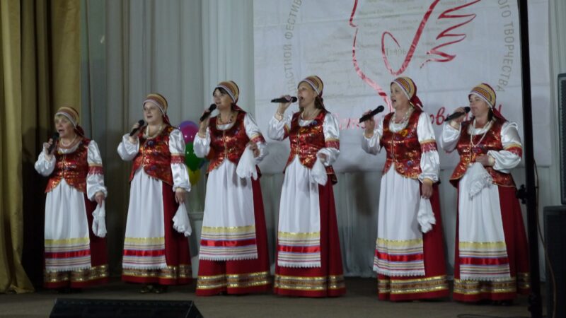 В Максатихе проходит фестиваль сельских коллективов «Здравствуй, провинция!» В Максатихе проходит фестиваль сельских коллективов «Здравствуй, провинция!»