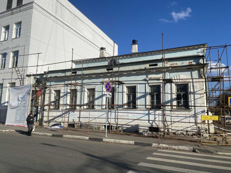 В Твери началась реставрация усадьбы, построенной по проекту Росси