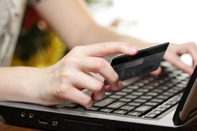 Несколько месяцев жительница Тверской области переводила сбережения лжеброкерам