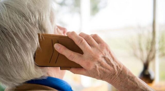 В Твери пенсионерка не поддалась на уговоры мошенника и обратилась в полицию