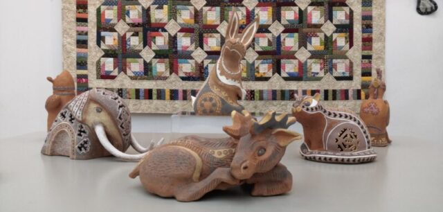 Музейно-выставочный центр Лизы Чайкиной предлагает слепить глиняную игрушку