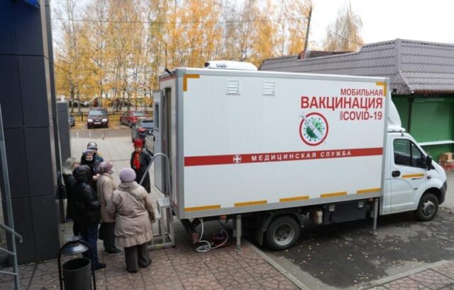 Первый день работы мобильных пунктов вакцинации в Тверской области прошел почти при полной загрузке Первый день работы мобильных пунктов вакцинации в Тверской области прошел почти при полной загрузке
