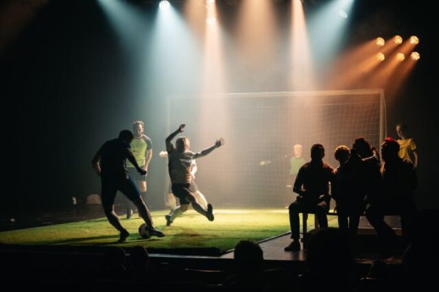 В Твери покажут продолжение спектакля "Вафельное сердце" В Твери покажут продолжение спектакля "Вафельное сердце"