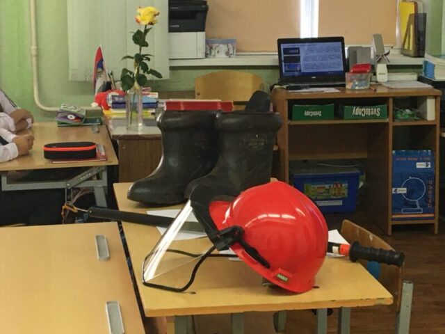 Сотрудники «Тверьэнерго» рассказала тверским школьникам об энергоснабжении