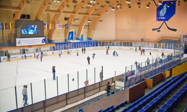 В преддверии зимы жителей Твери зовут на каток