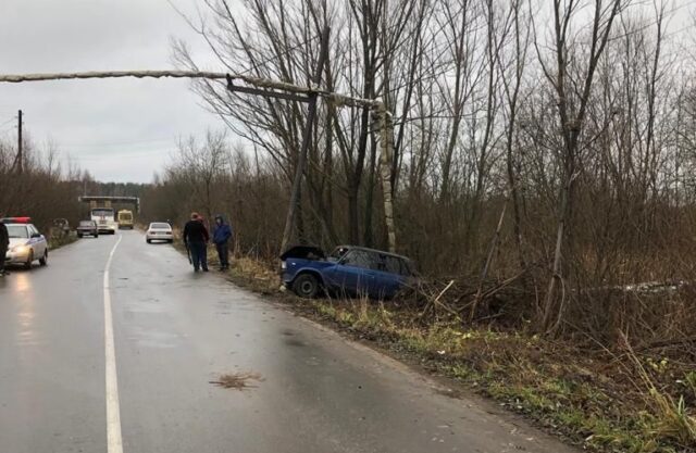 Два подростка пострадали в аварии в Тверской области