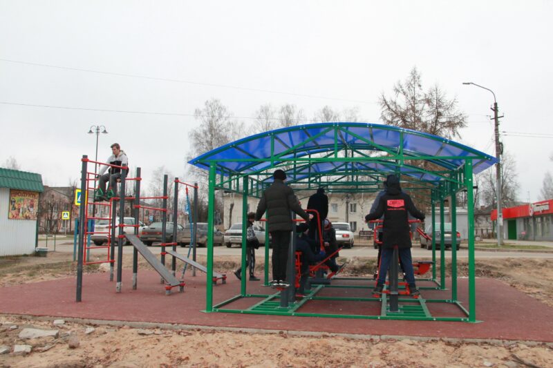 В городе Нелидово появилась новая спортивная площадка